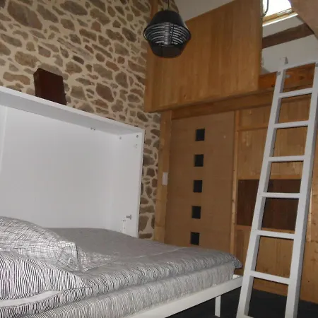 Le Logis De Mordreuc Apartamento Pleudihen-sur-Rance
